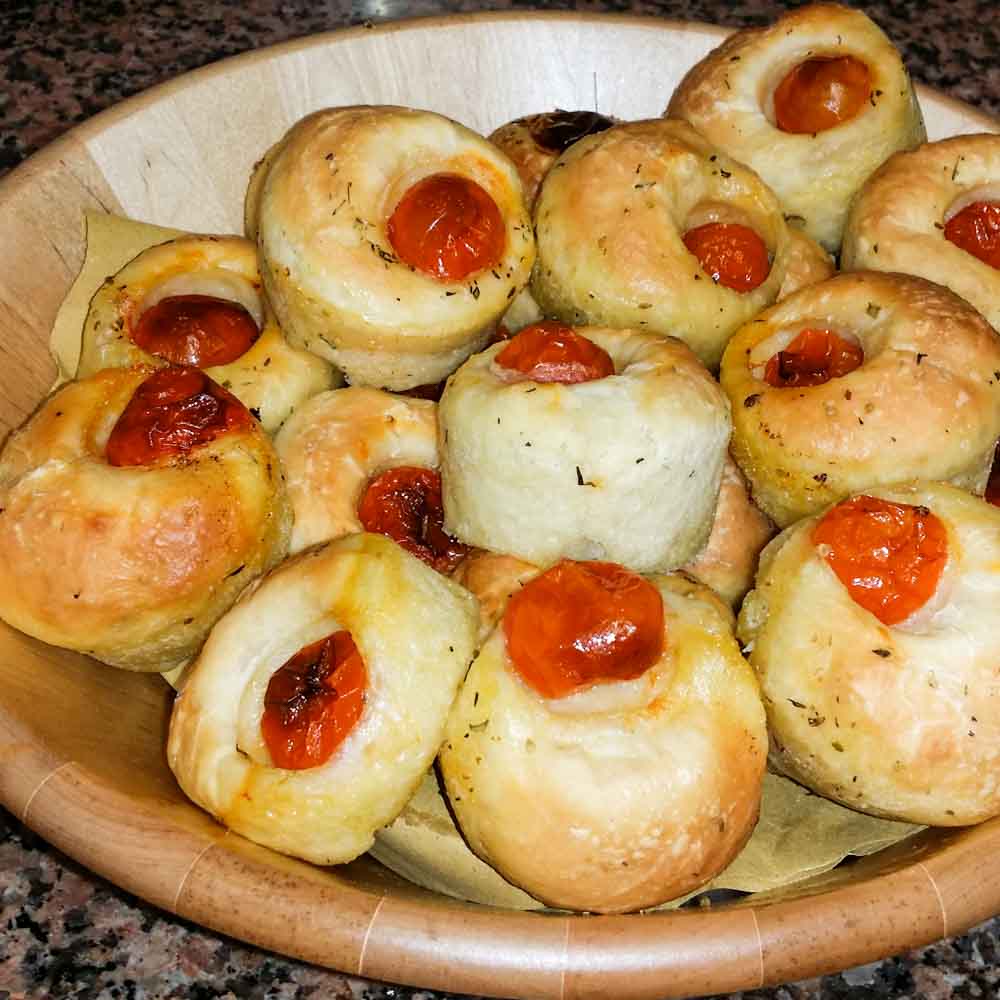 Little bread dough with tomatoes